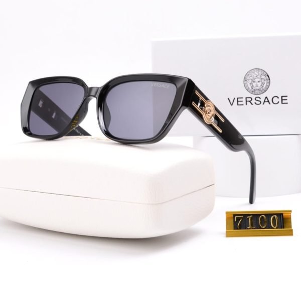 Versace 7100