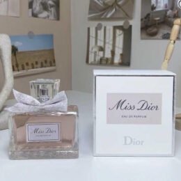 A102 Dior MISS DIOR