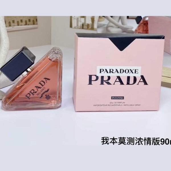 A103 PRADA PARADOXE