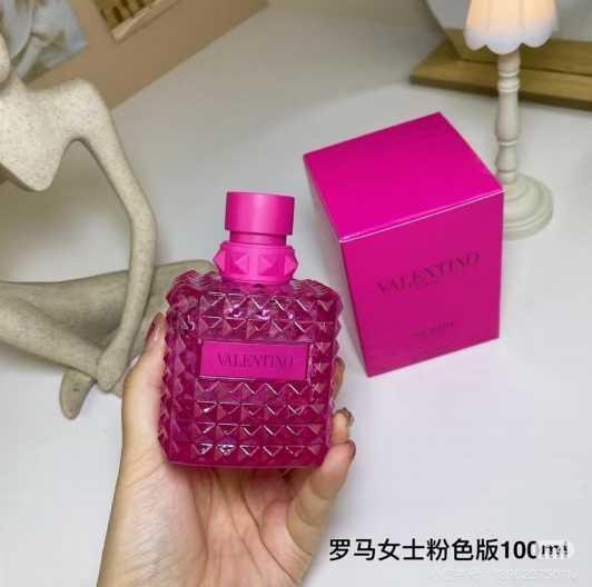 A126 Valentino Donna born in roma pink