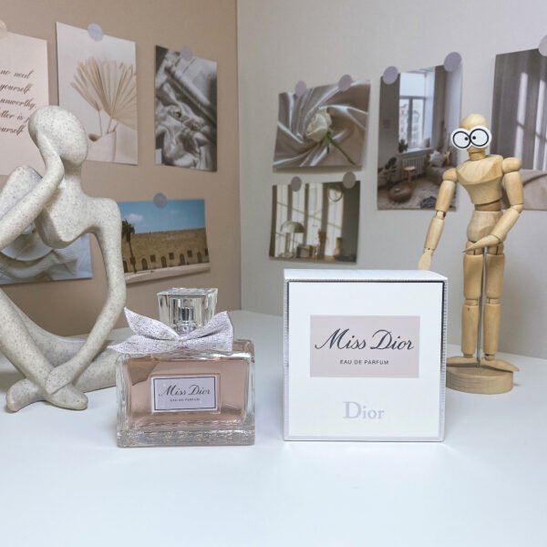 Dior MISS DIOR-M102
