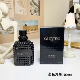 M141 Valentino Rockstud Noir 100ml A222/M141