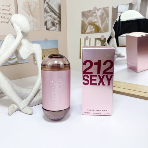 CAROLINA HERRERA 212 Sexy 212 100ml M152