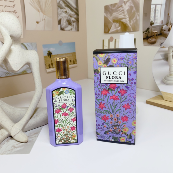 M272 GUCCI Gucci Flora Gorgeous Magnolia 100ml-A144-M272